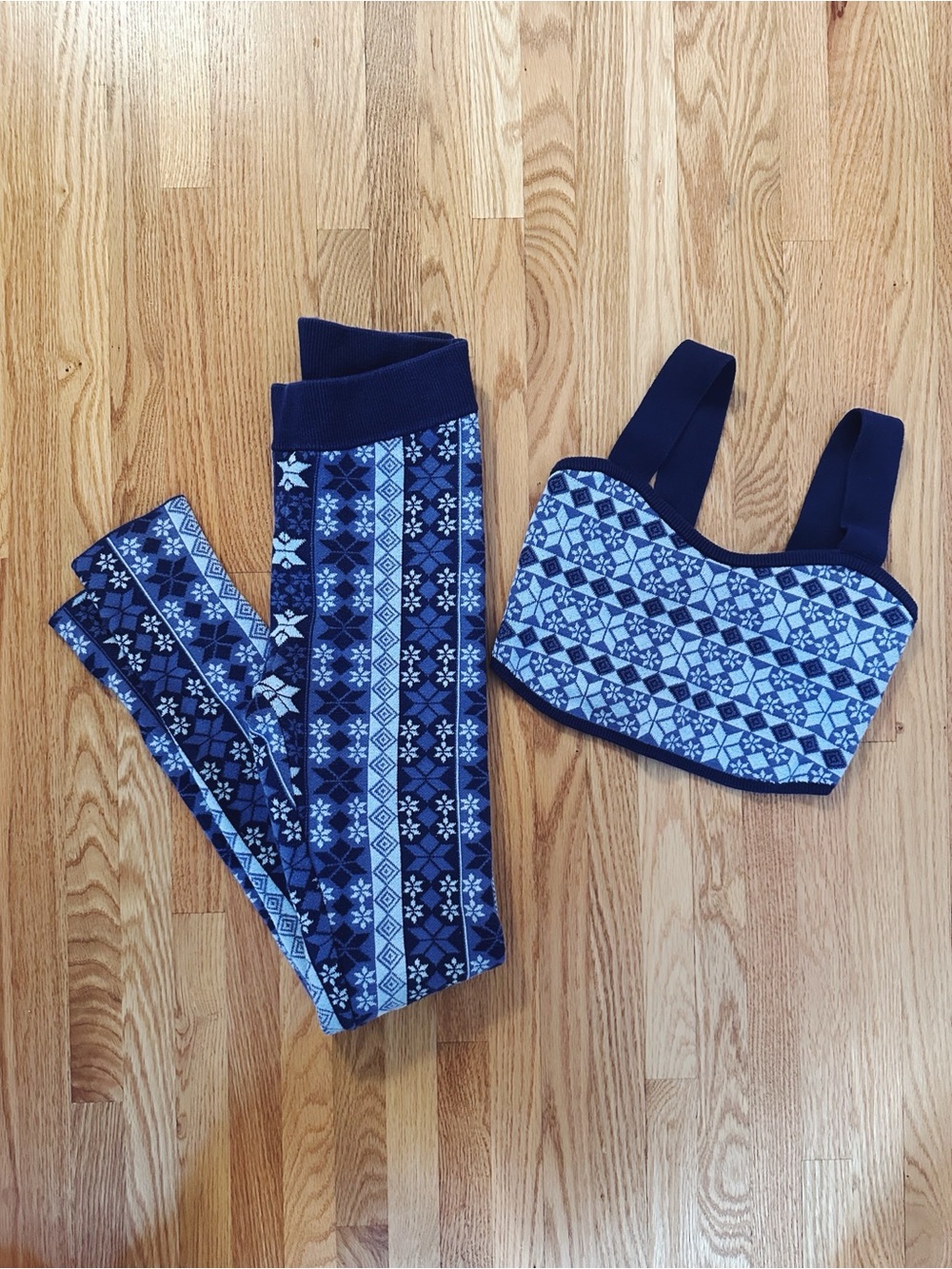 Free People Navy Blue Patterned Active Set - Crop Sports Bra & Leggings